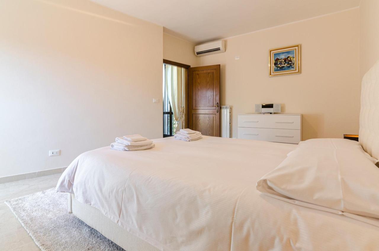Begatto Apartment, Nel Cuore Del Centro Storico Bologna Luaran gambar